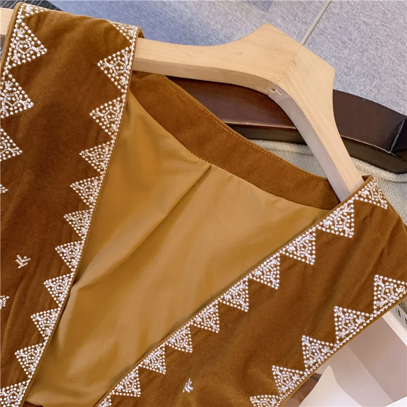 Cardigã Vintage Feminino com E - Embroidery Zig Zag Stitch avaliação e preço