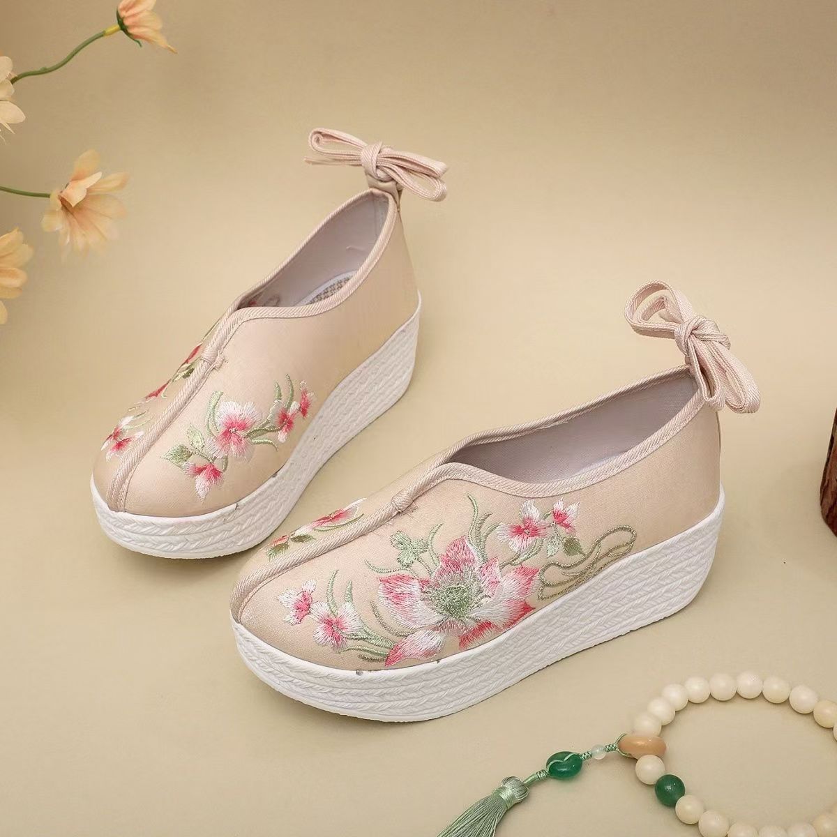 Sapatos Femininos de Estilo Ét - Embroidery Skirt avaliação e preço